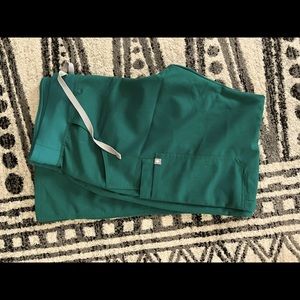 Sz M Kade Hunter green scrub pants